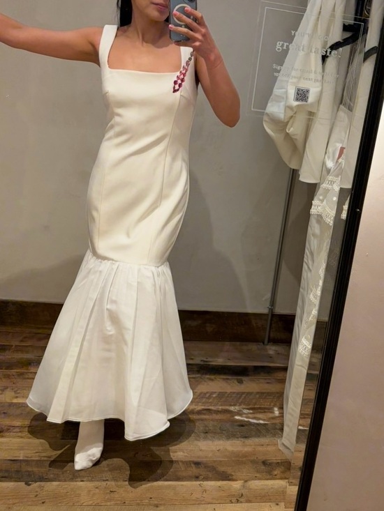 Anthropologie Dresses & Skirts - Anthropologie White Square-Neck Mermaid Hem Maxi Dress